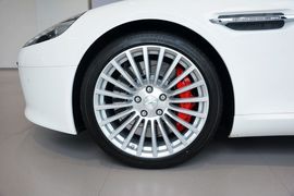 2015款阿斯顿马丁Rapide