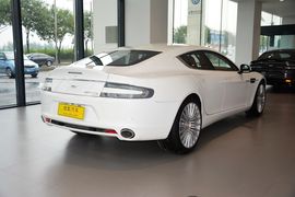 2015款阿斯顿马丁Rapide