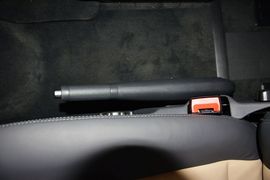 2012款大众迈特威2.0T尊享版