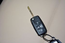 2012款大众迈特威2.0T尊享版