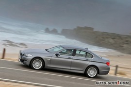 2011款宝马新5系海外试驾