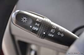 2010款风神H30自动豪华型