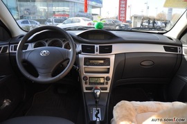 2010款风神H30自动豪华型