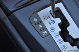 2010款风神H30自动豪华型