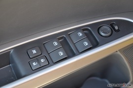 2010款风神H30自动豪华型