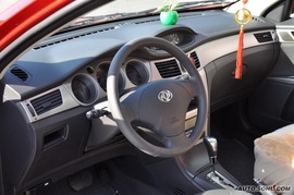 2010款风神H30自动豪华型