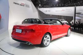 奥迪A5敞篷版探营实拍