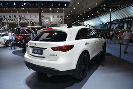 英菲尼迪QX70绝影版