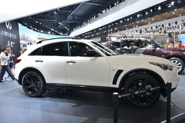 英菲尼迪QX70绝影版