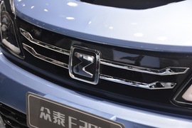 众泰E200