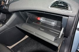 2016款雪佛兰科鲁兹1.5L手动精英版