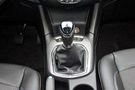 2016款雪佛兰科鲁兹1.5L手动精英版