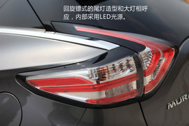 试驾2015款新楼兰