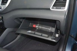 2015款现代途胜2.0L自动两驱舒适型