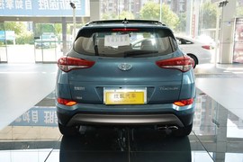 2015款现代途胜2.0L自动两驱舒适型