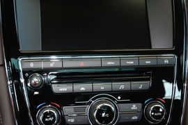 2015款捷豹XJL