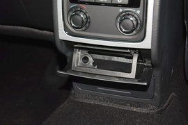 2015款大众帕萨特2.0TSI