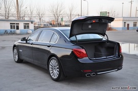 2010款宝马760Li