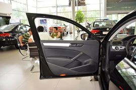 2015款大众帕萨特2.0TSI