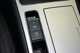 2015款大众帕萨特2.0TSI