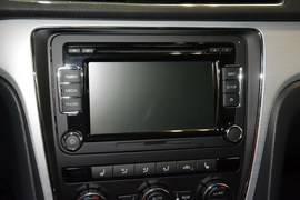 2015款大众帕萨特2.0TSI
