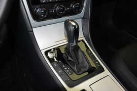 2015款大众帕萨特2.0TSI