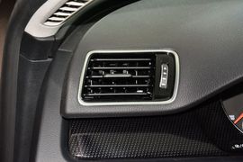 2015款大众迈腾2.0TSI豪华型