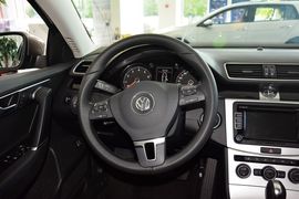 2015款大众迈腾2.0TSI豪华型