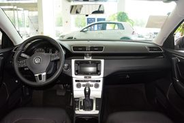 2015款大众迈腾2.0TSI豪华型