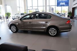 2015款大众迈腾2.0TSI豪华型