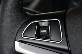 2014款江淮瑞风M5