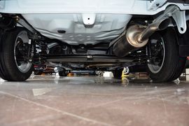 2014款吉利金刚1.5L手动尊贵型