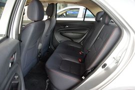 2014款吉利金刚1.5L手动尊贵型