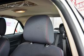 2014款吉利金刚1.5L手动尊贵型