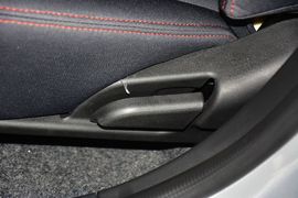 2014款吉利金刚1.5L手动尊贵型