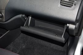 2014款吉利金刚1.5L手动尊贵型