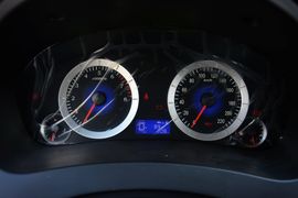 2014款吉利金刚1.5L手动尊贵型