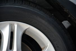 2014款吉利金刚1.5L手动尊贵型