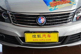2014款吉利金刚1.5L手动尊贵型