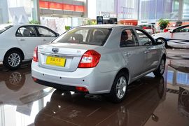 2014款吉利金刚1.5L手动尊贵型