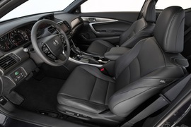 2016款本田雅阁Coupe