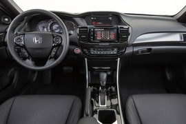 2016款本田雅阁Coupe