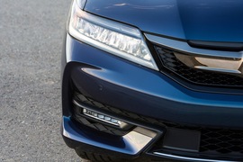 2016款本田雅阁Coupe