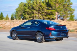 2016款本田雅阁Coupe