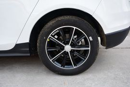 2015款吉利帝豪RS