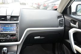 2015款吉利帝豪RS