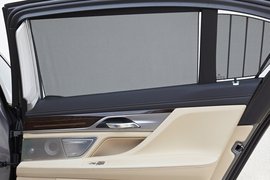 2016款宝马750Li