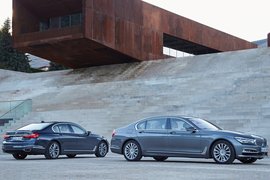 2016款宝马750Li