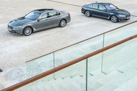 2016款宝马750Li