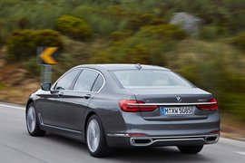 2016款宝马750Li